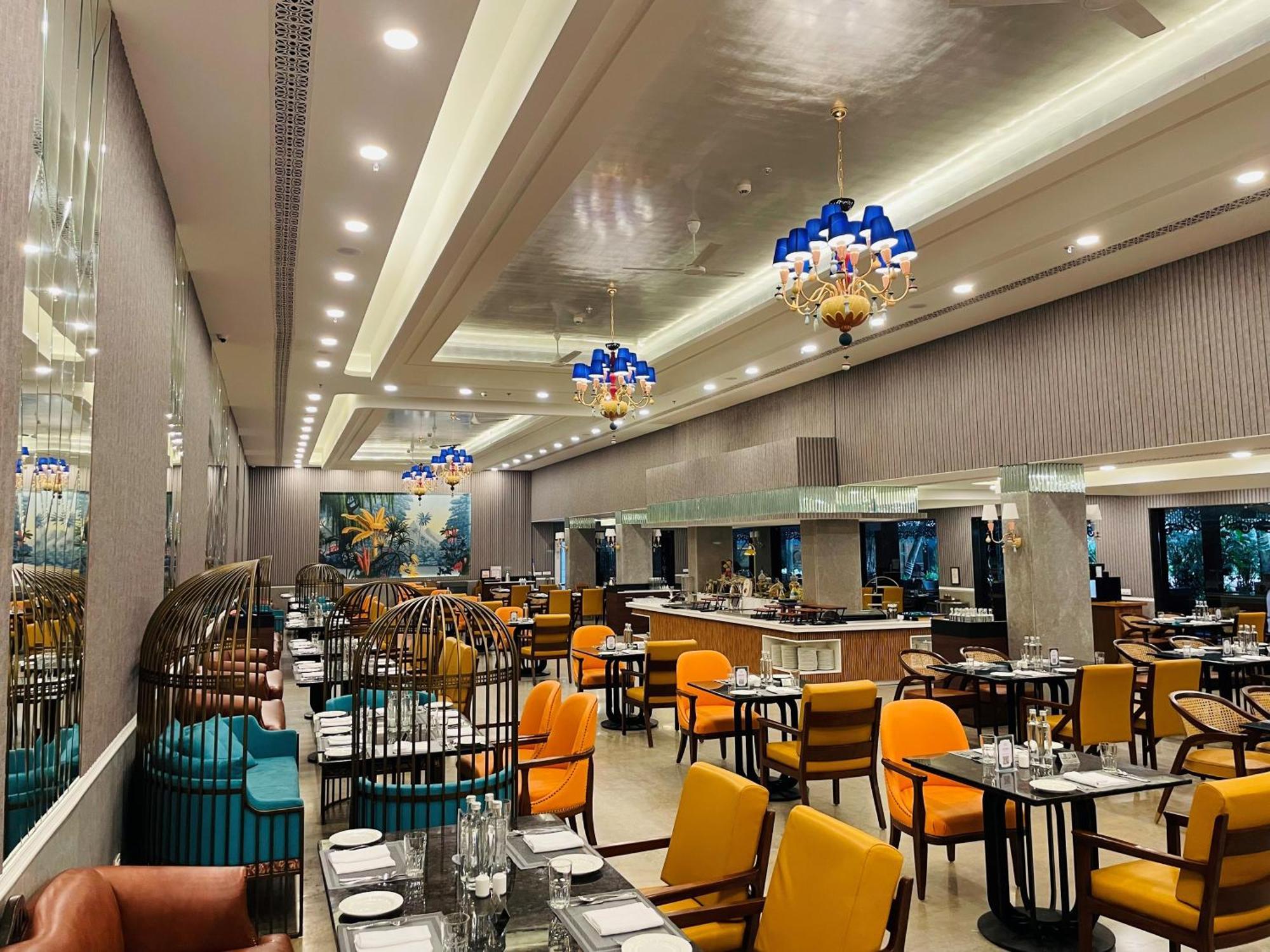 Mayfair Palm Beach Resort Gopālpur Exteriör bild