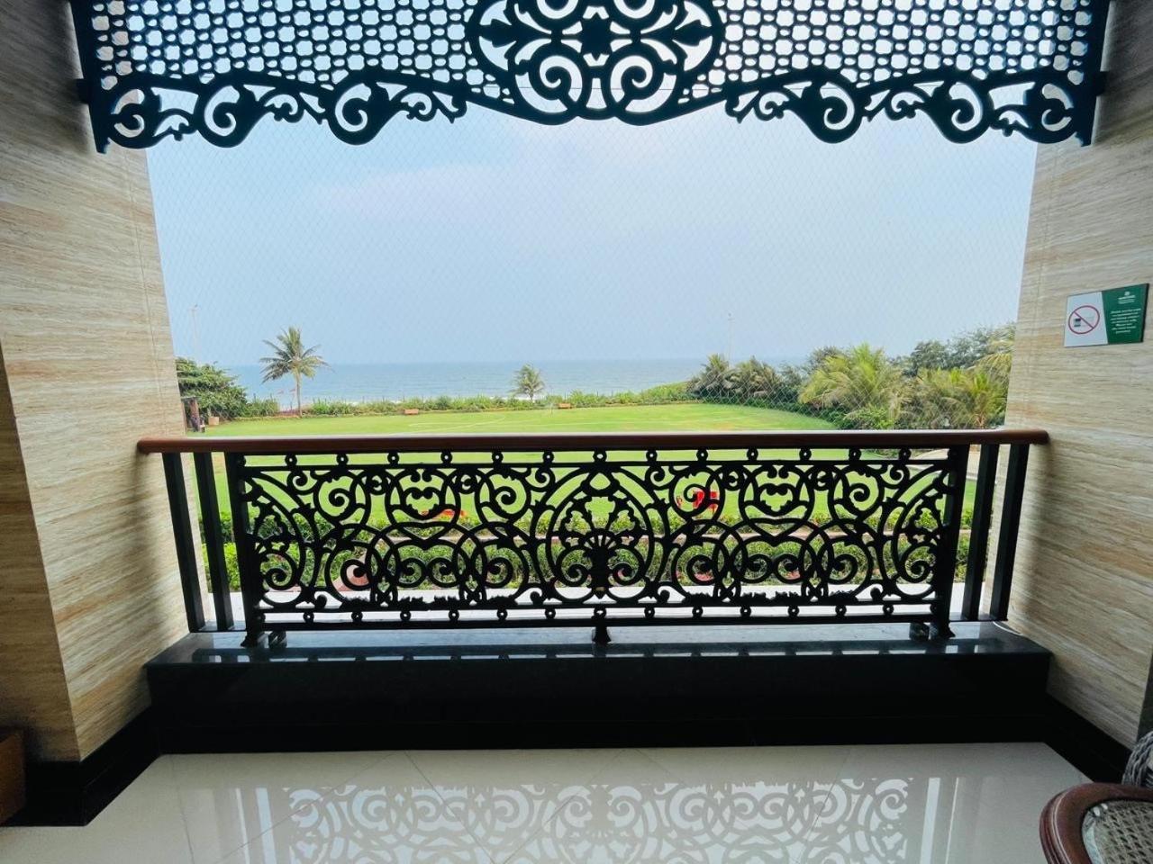 Mayfair Palm Beach Resort Gopālpur Exteriör bild