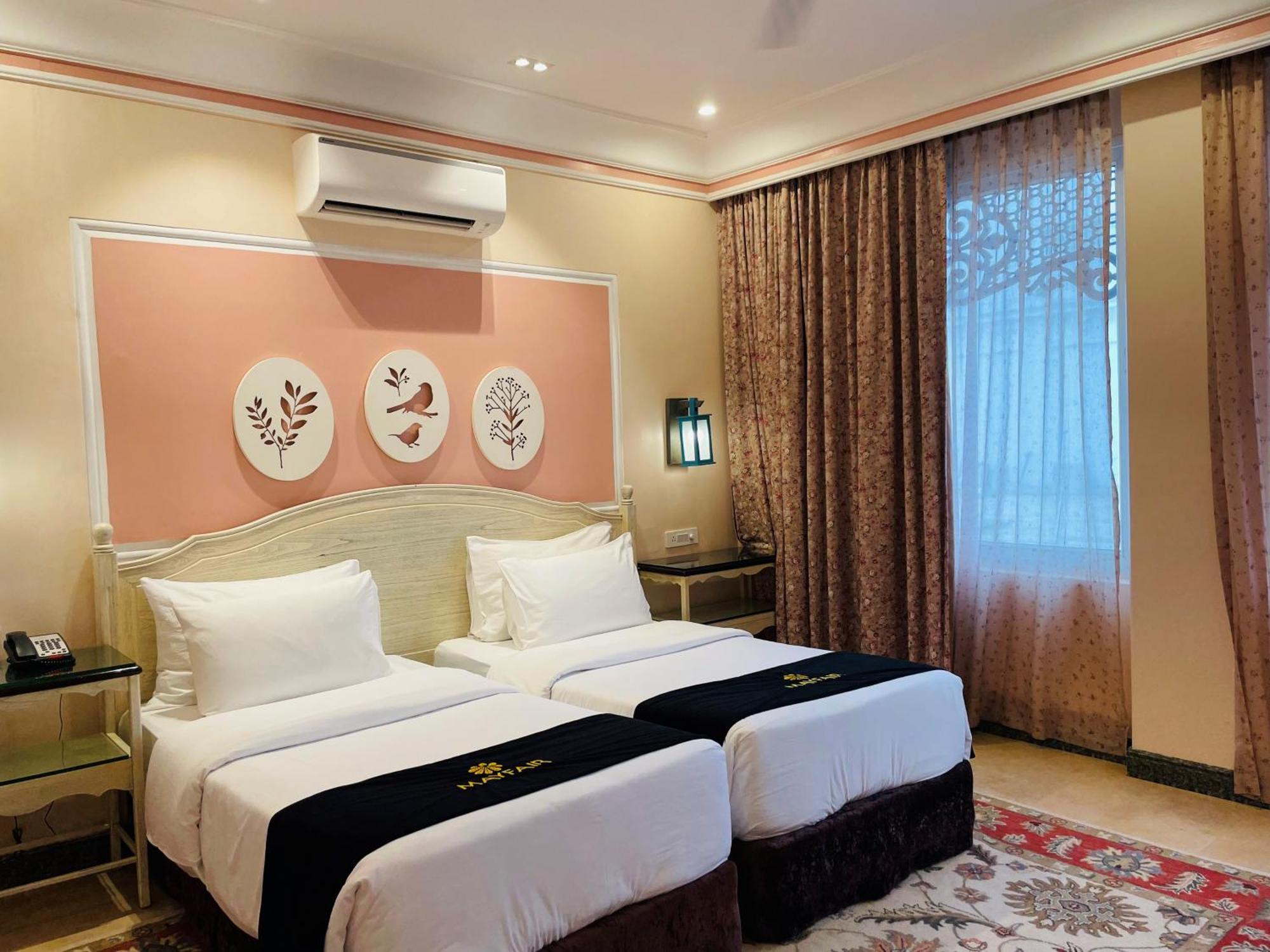 Mayfair Palm Beach Resort Gopālpur Exteriör bild