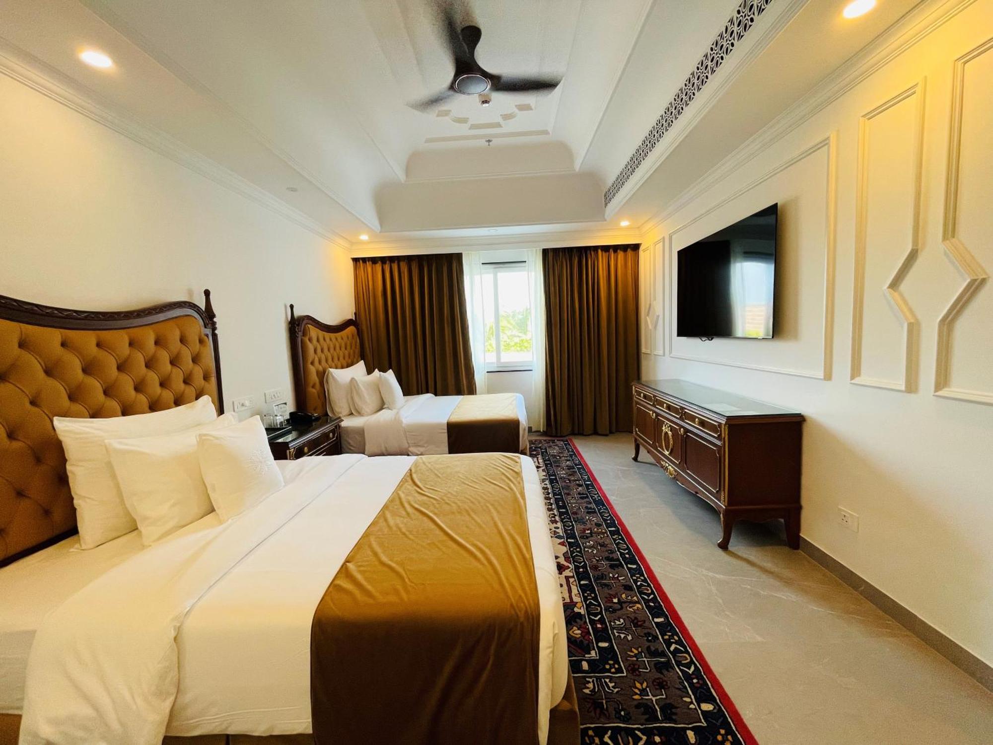 Mayfair Palm Beach Resort Gopālpur Exteriör bild