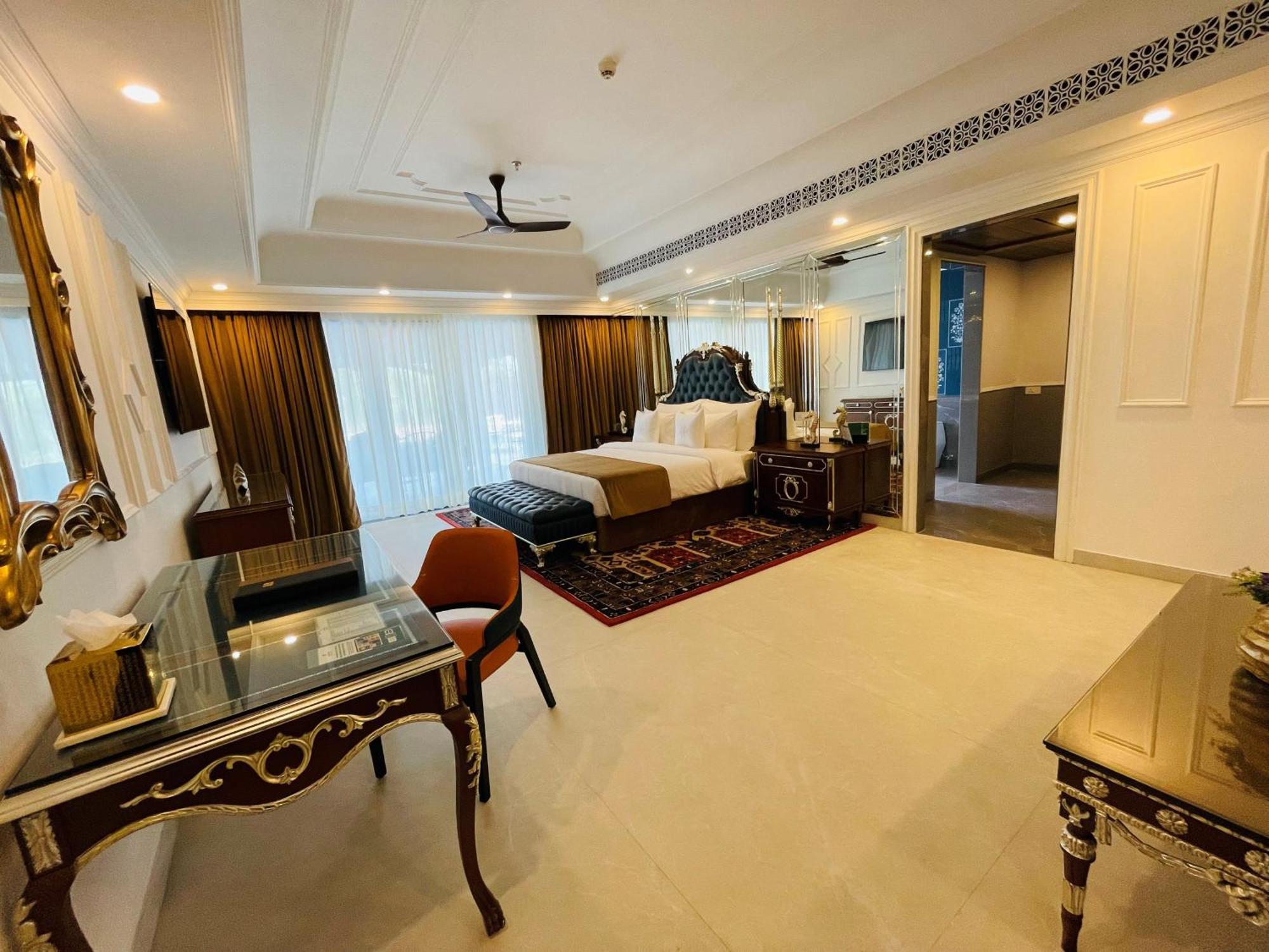 Mayfair Palm Beach Resort Gopālpur Exteriör bild